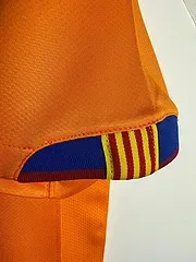 2006-07 Barcelona Away Retro Jersey