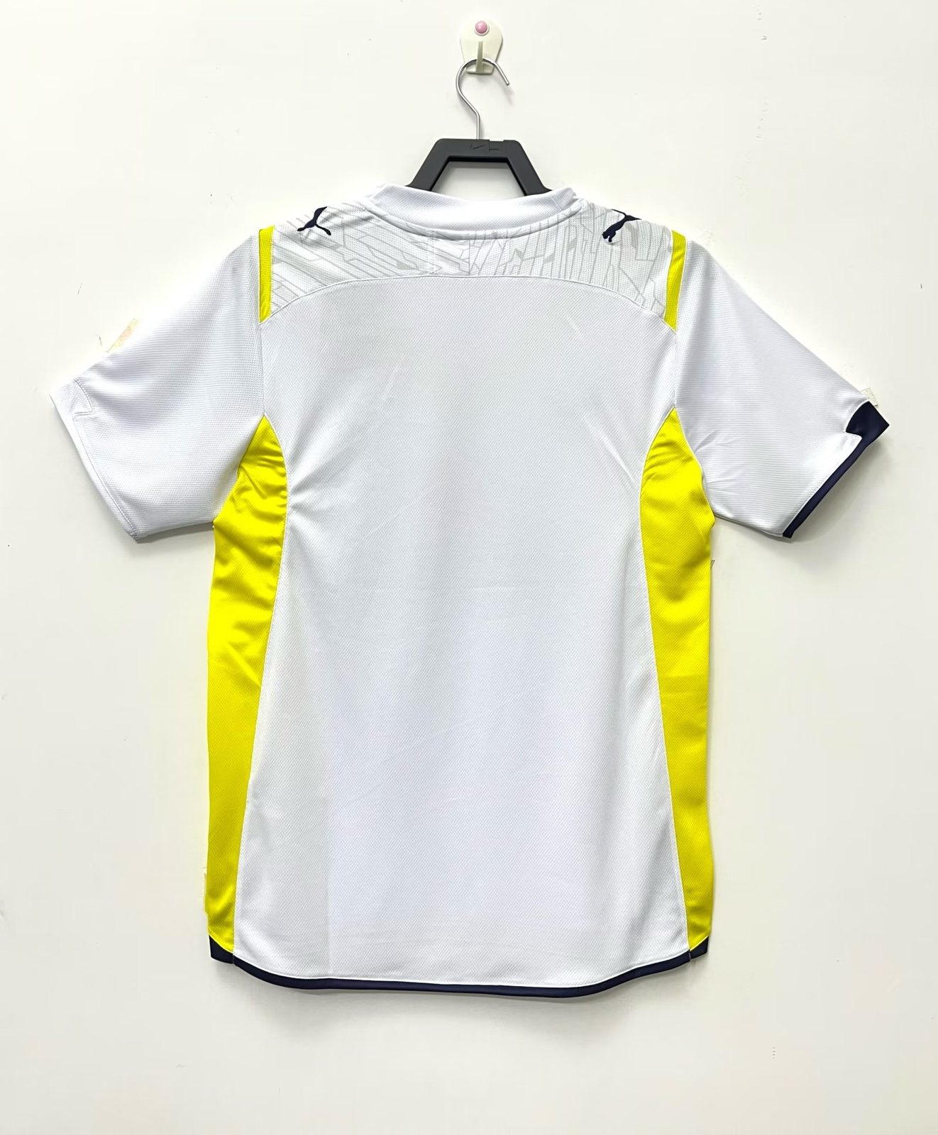 2009-10 Tottenham Hotspur Home Retro Kit