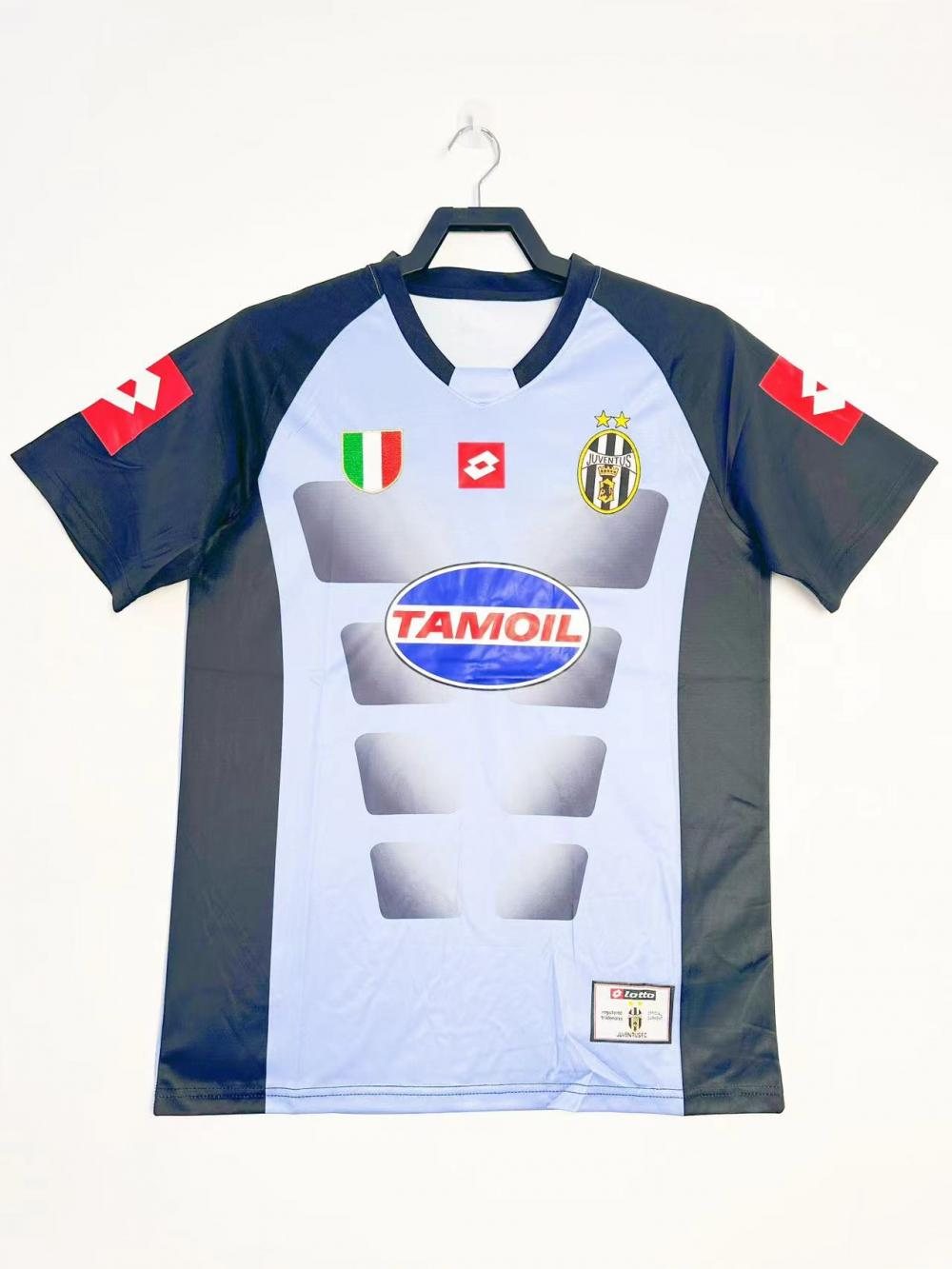 2000-03 Juventus Goalkeeper Retro Jersey