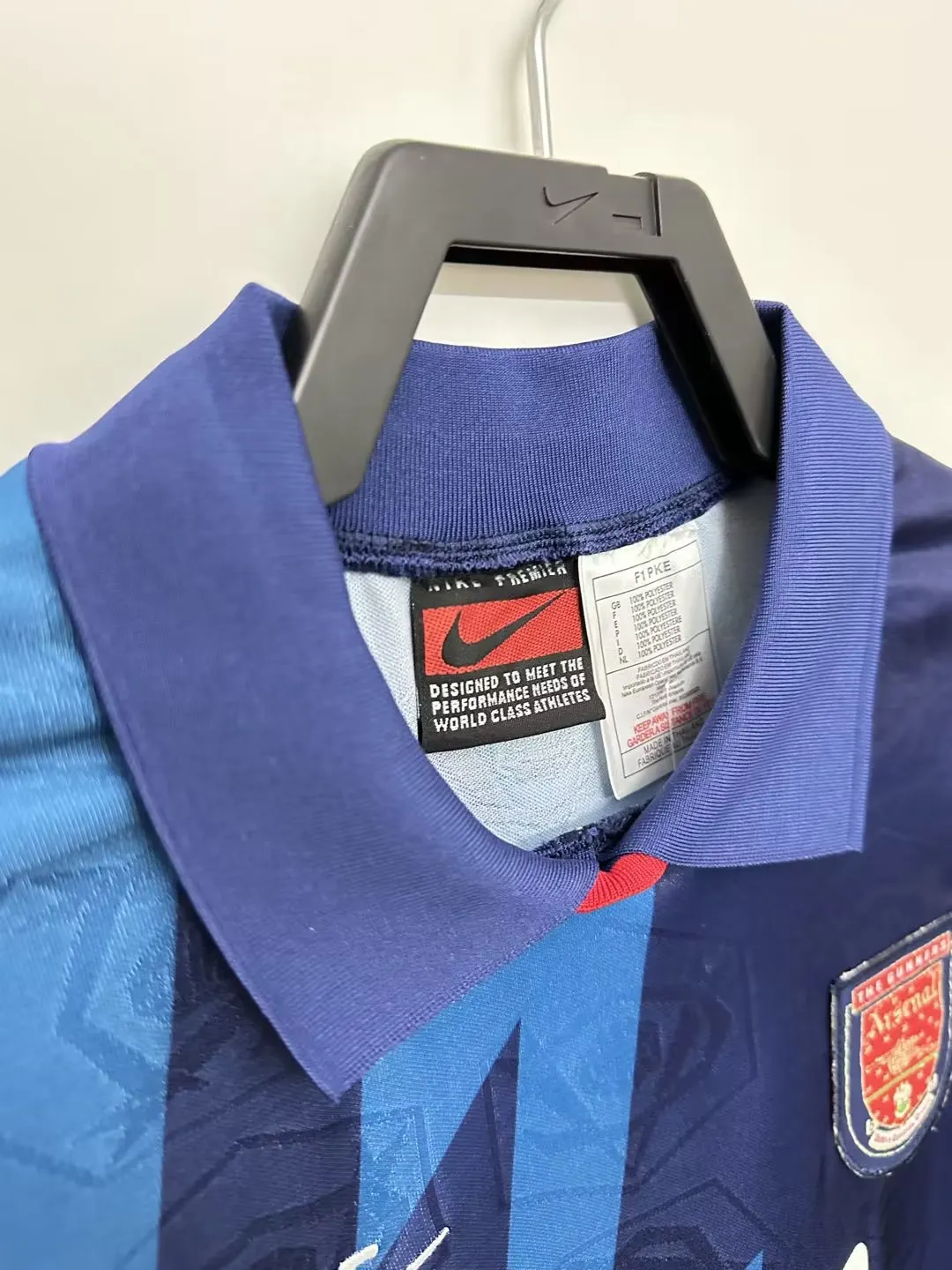 1995-96 Arsenal Away Retro Kit