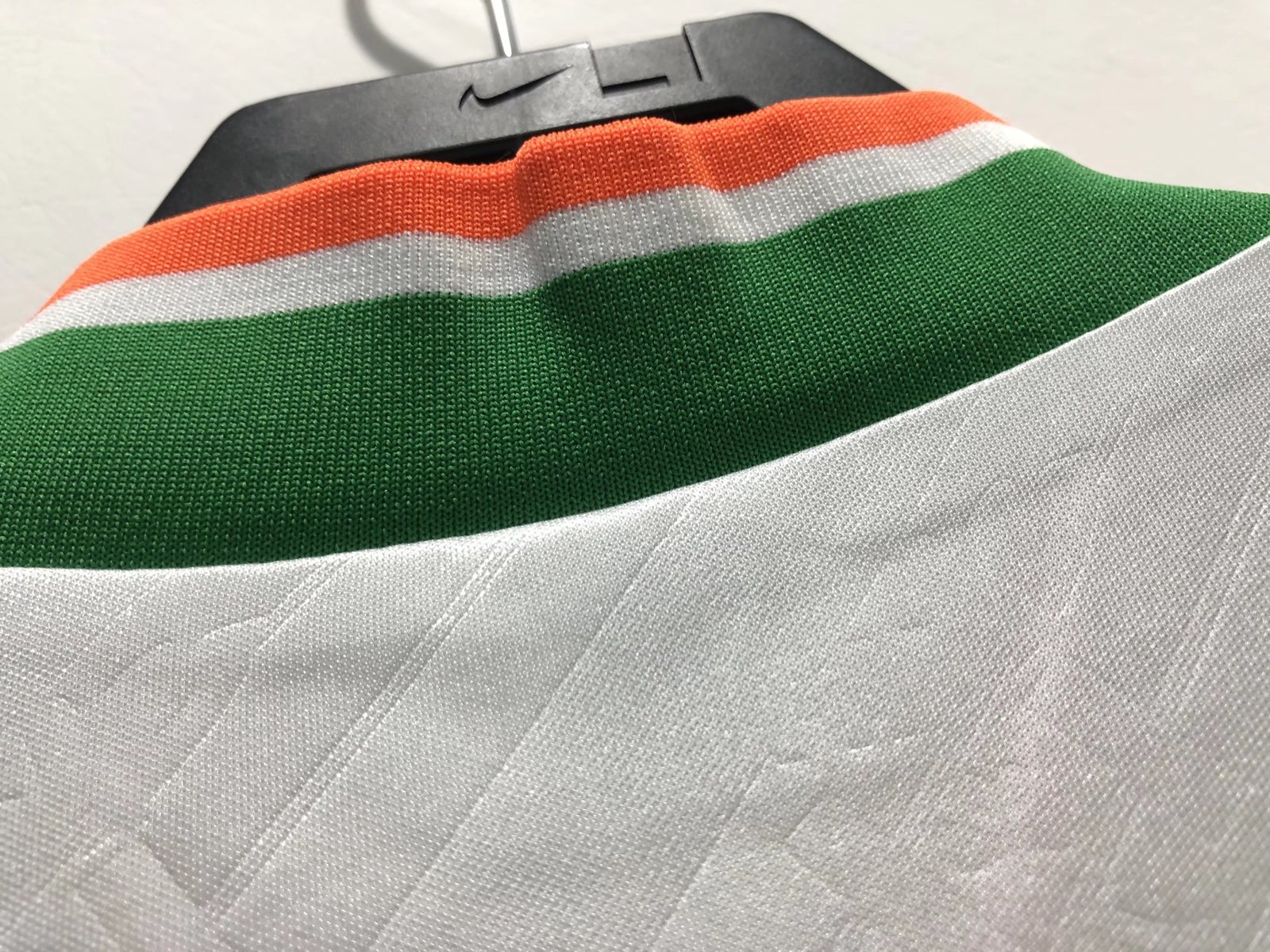 1994 Ireland Away Retro Jersey - with Advertisement