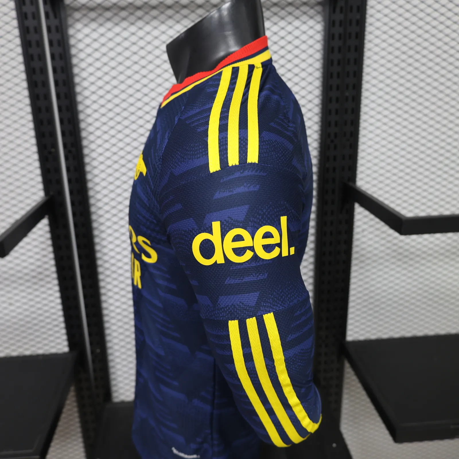 2026-27 Arsenal Away Long-Sleeve Kit - Player Version
