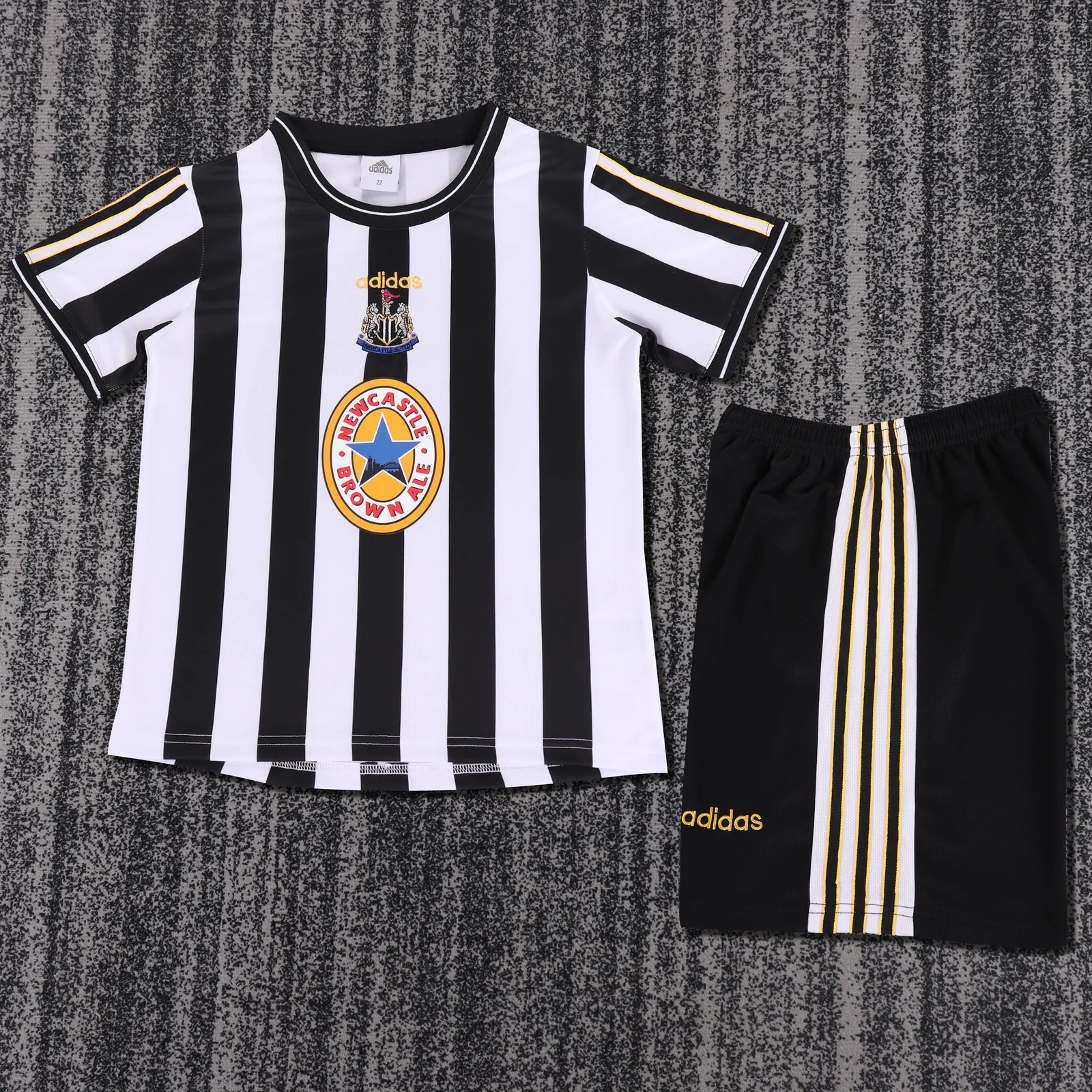 1997-99 Newcastle United Home Retro Jersey - Kids
