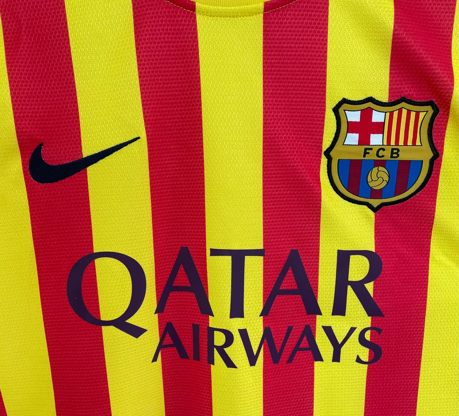2013-14 Barcelona Away Retro Jersey