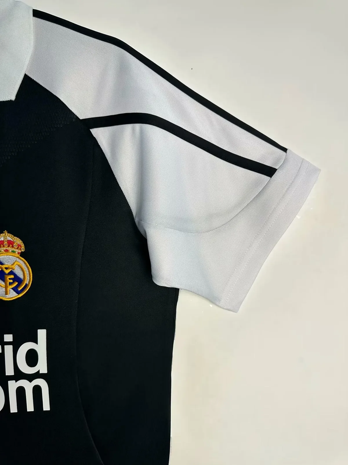2001-02 Real Madrid Away Retro Jersey