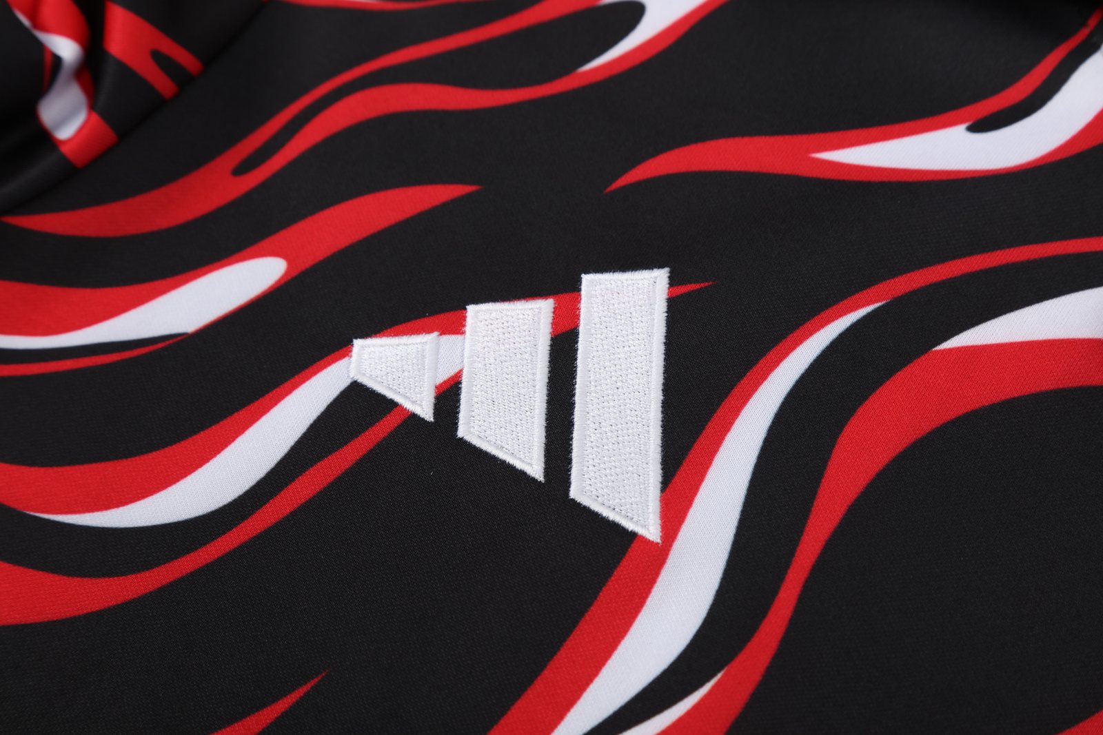 2025-26 Manchester United Black and Red Training Hooded Jersey