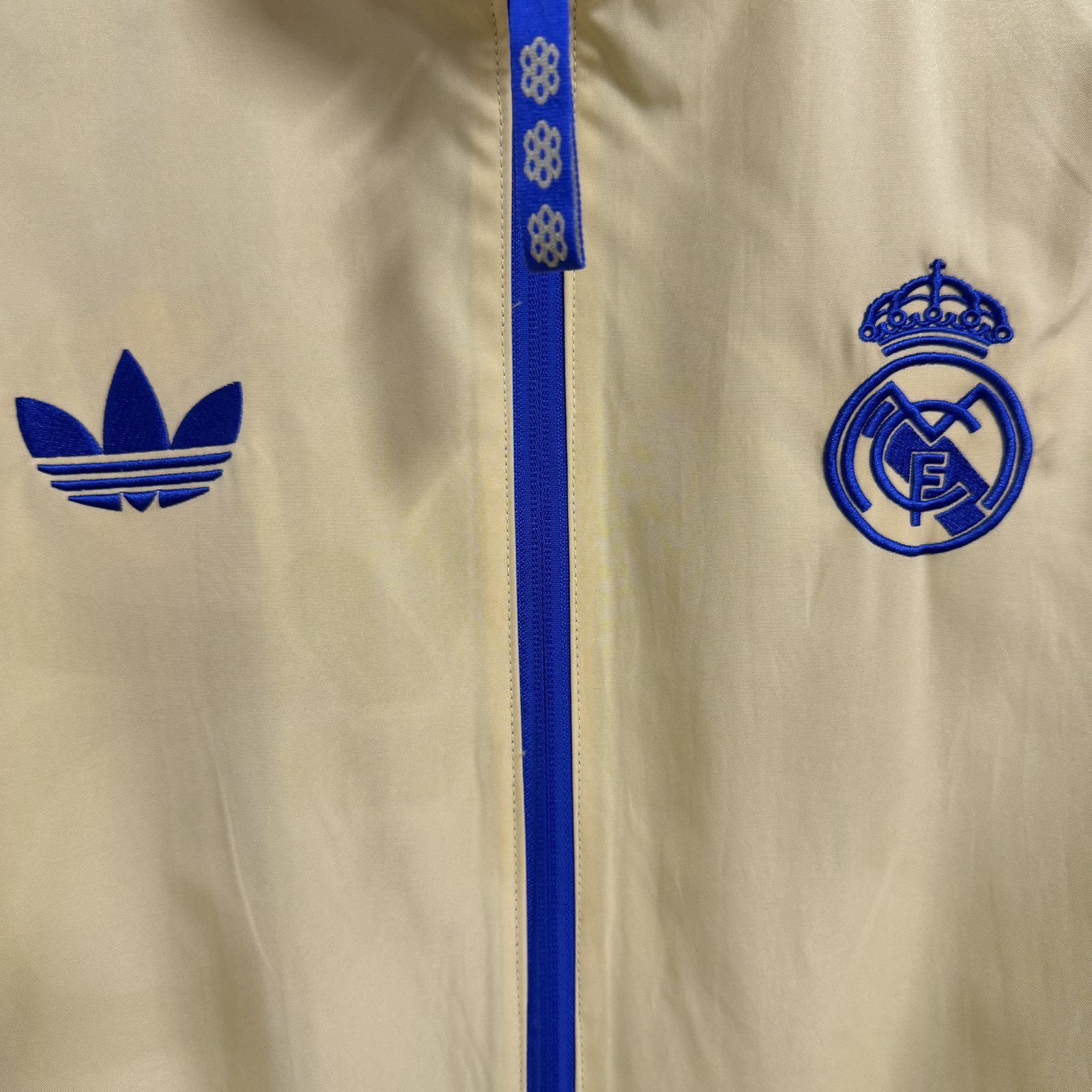 2025-26 Real Madrid Blue and Yellow Reversible Windbreaker Jacket