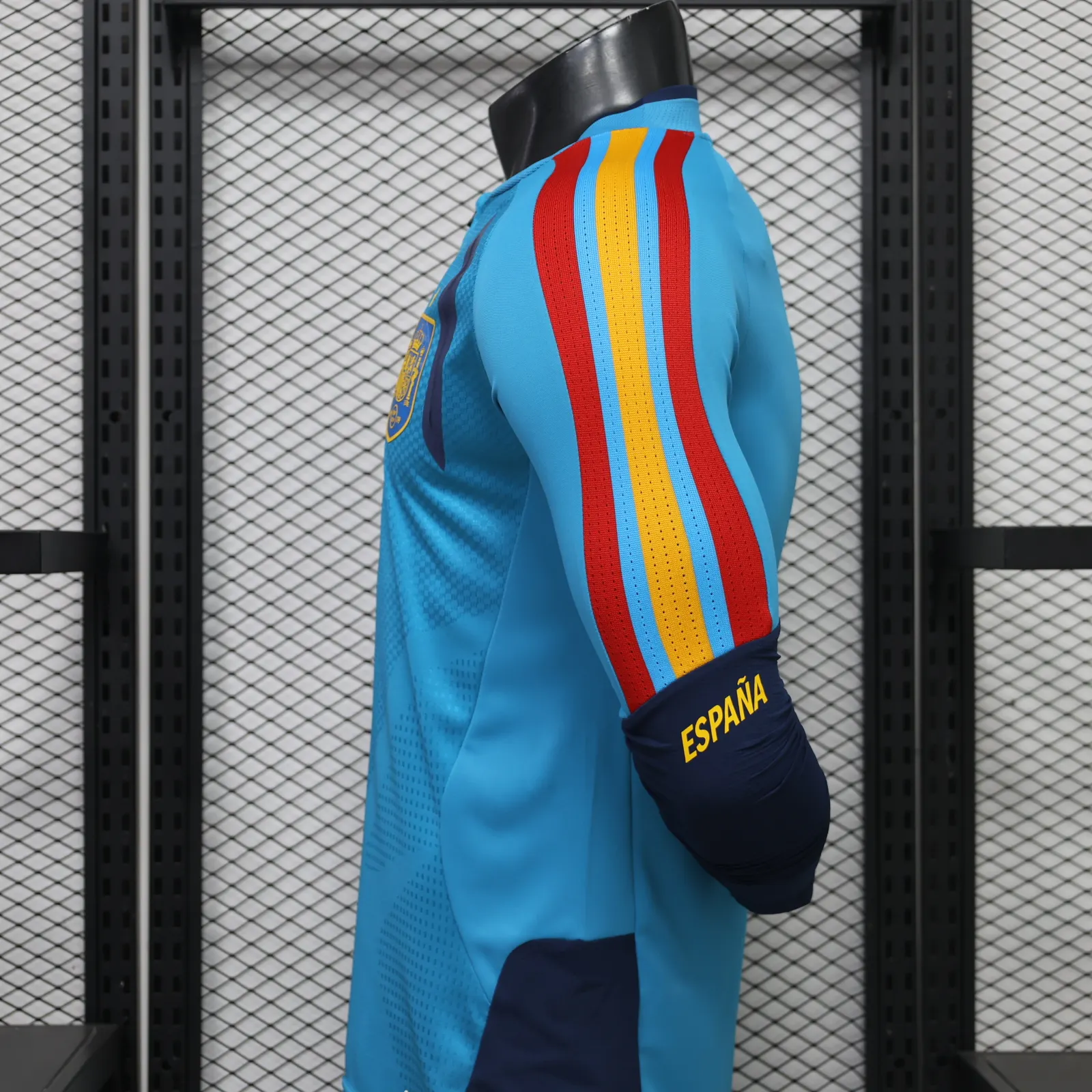 2026-27 Spain Long-Sleeve Training Jersey – Player Version