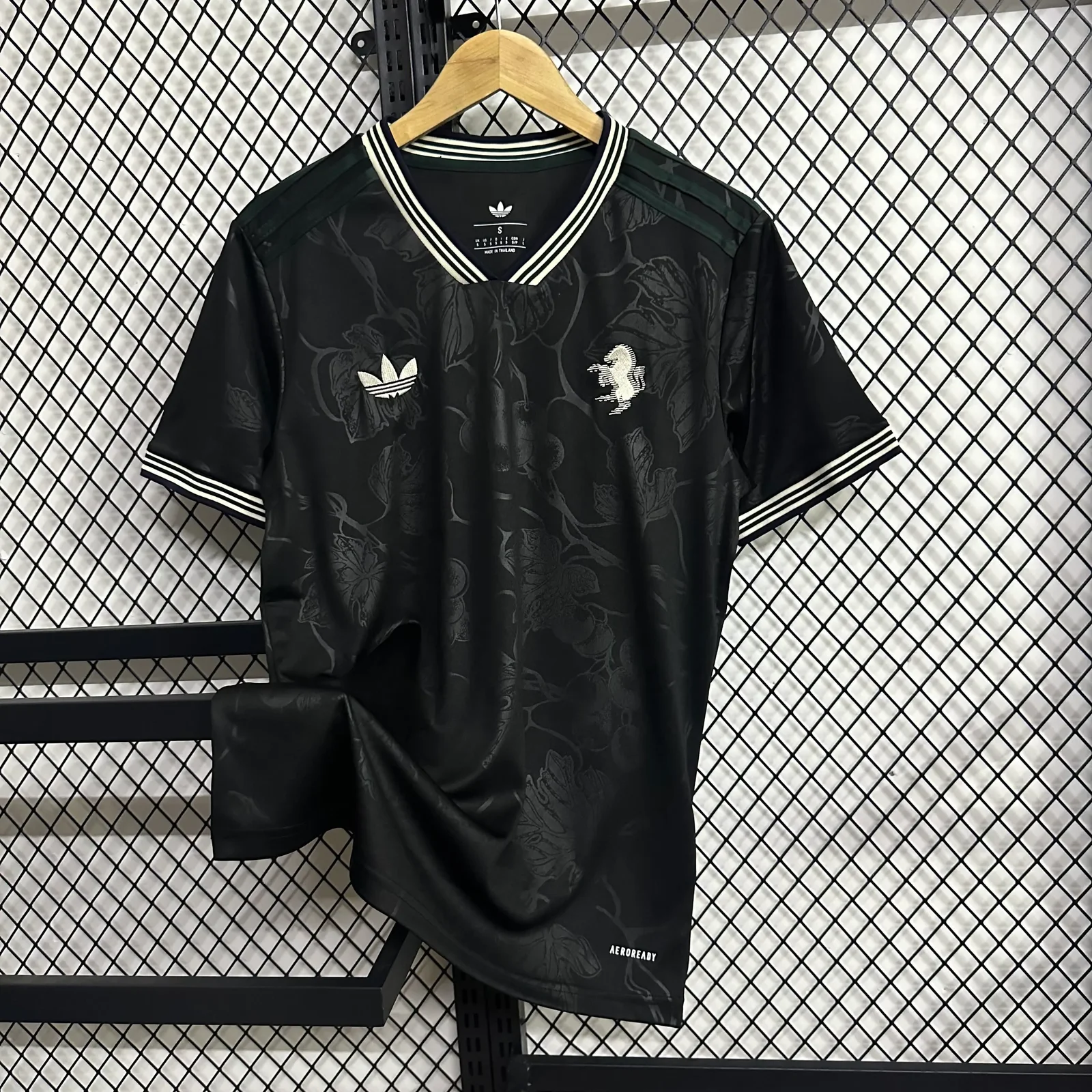 2025-26 Juventus Third Away Kit - Fan Version
