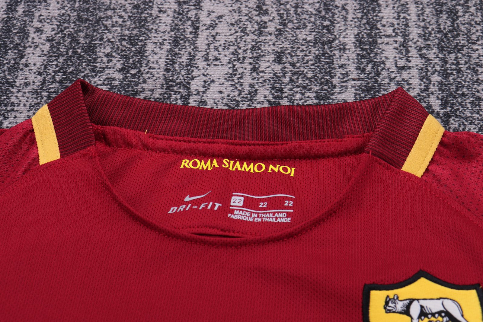 2017-18 Roma Home Retro Jersey - Children's Size