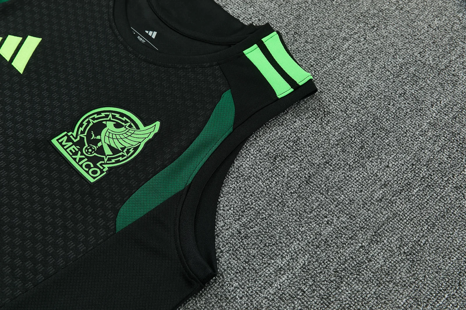 2025-26 Mexico training vest