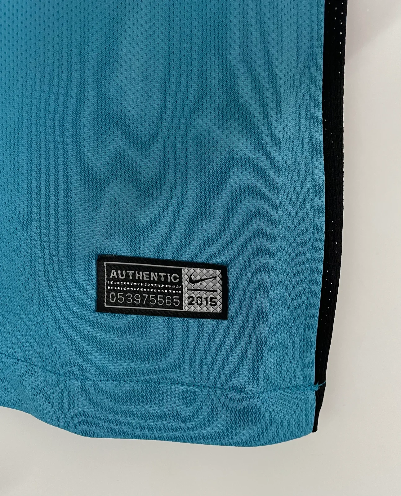 2015-16 Barcelona Second Away Retro Jersey
