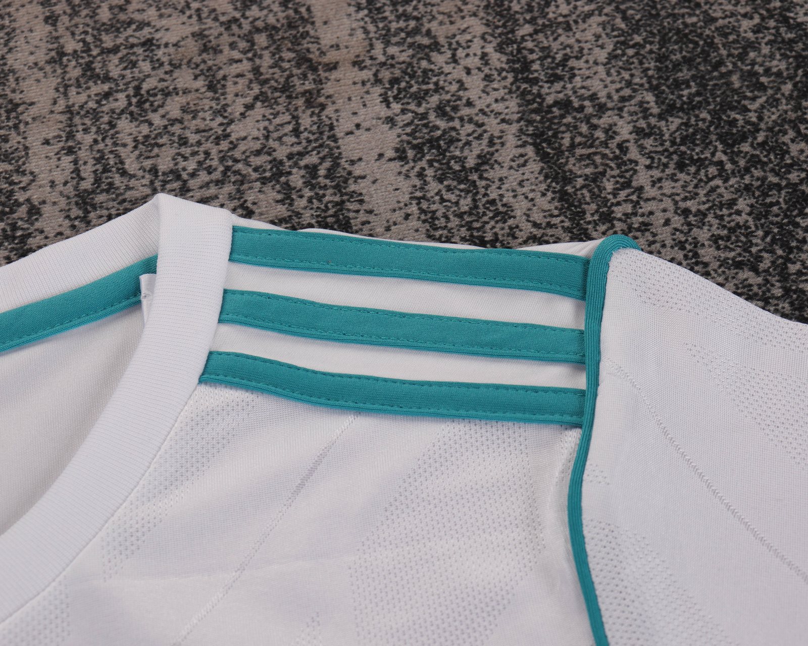 2017-18 Real Madrid Home Retro Shirt - Kids Sizes