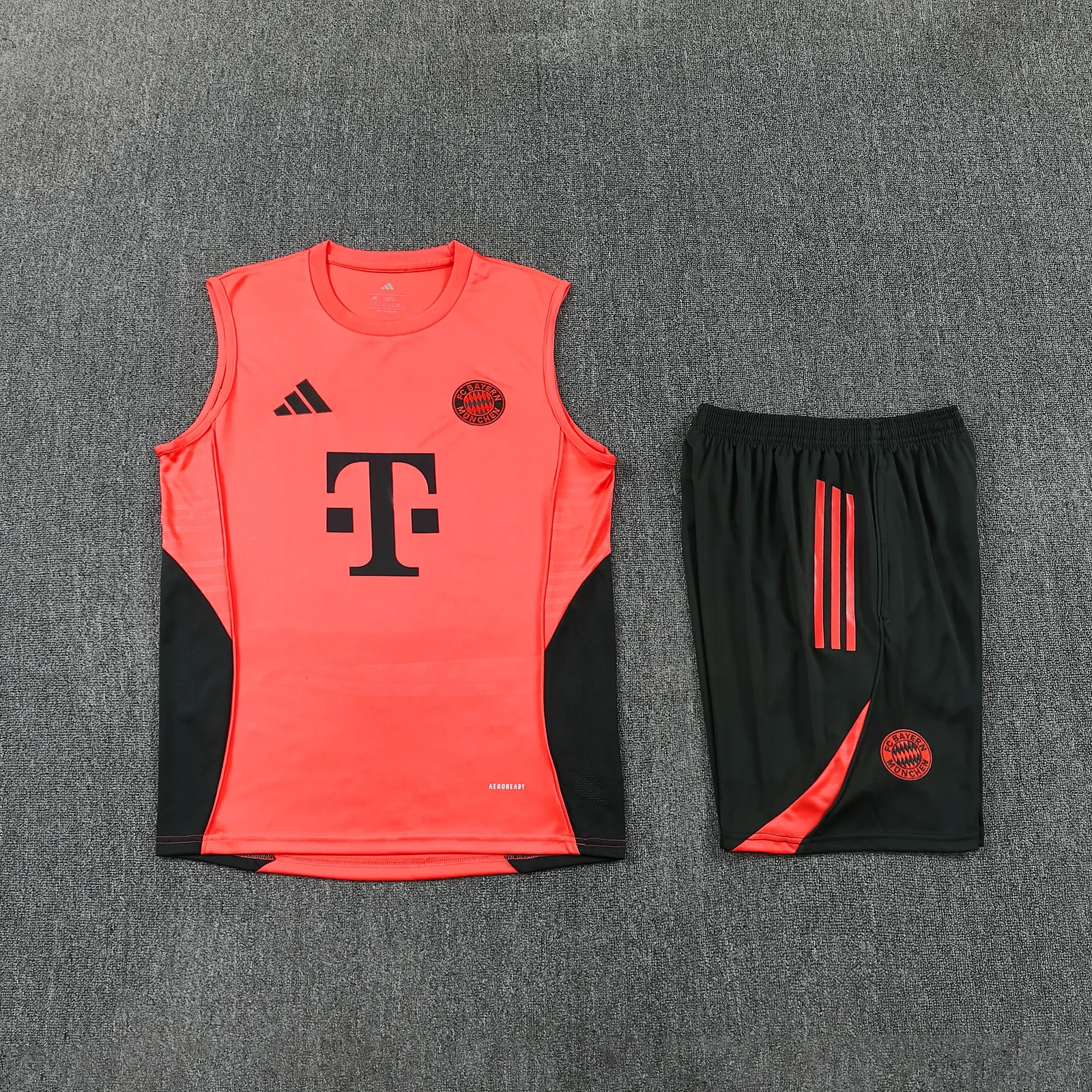 2025-26 Bayern Munich training vest jersey