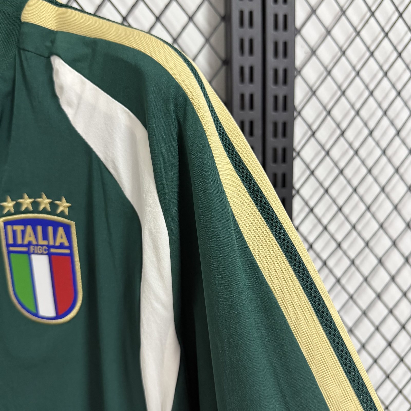 2026-27 Italian Dark Green Waterproof Casual Windbreaker