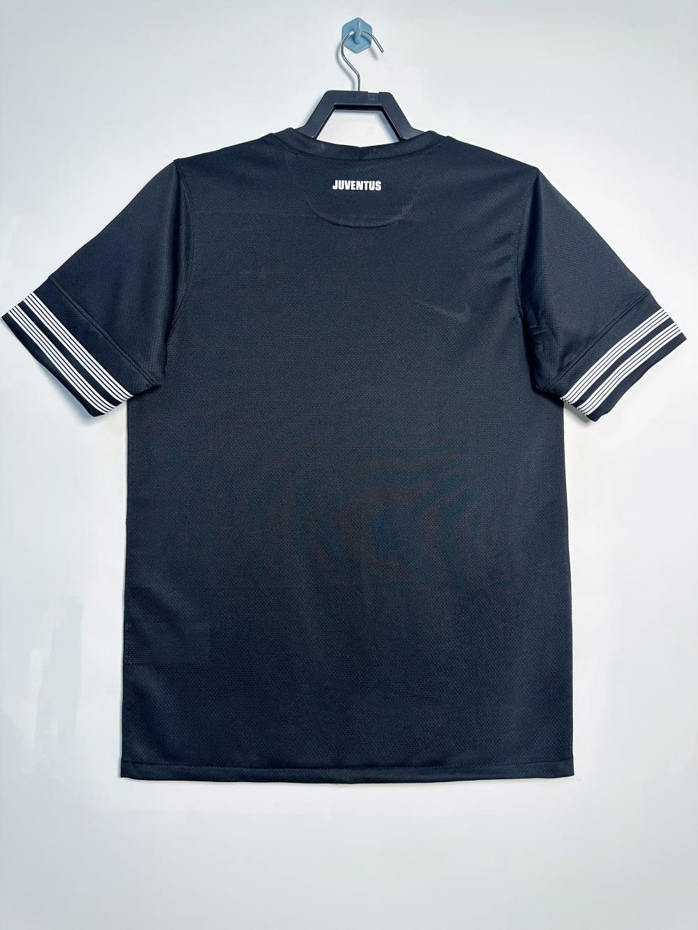 2012-13 Juventus Away Retro Jersey