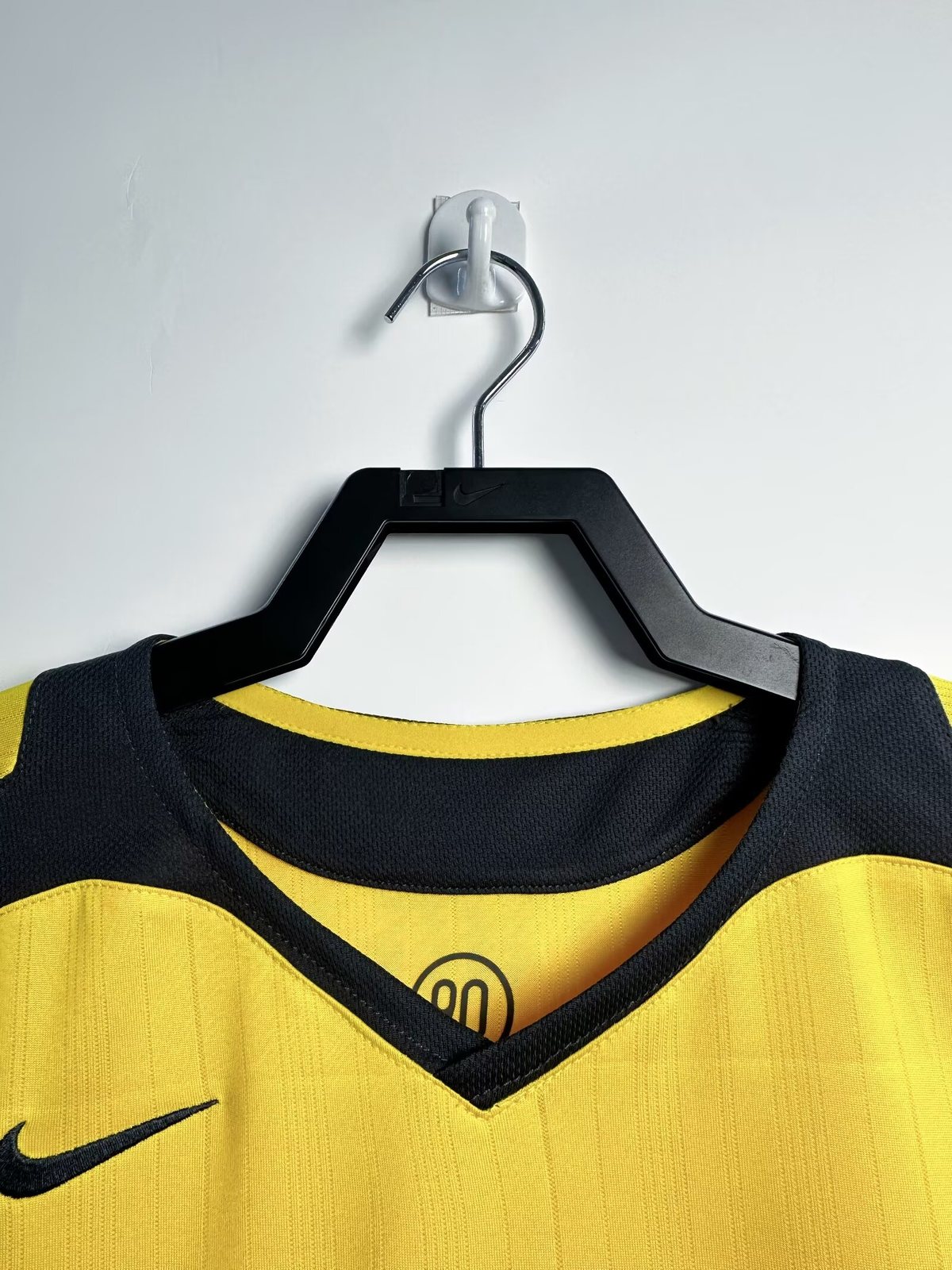 2005-06 Arsenal Away Retro Shirt