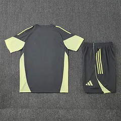 2025-26 Real Madrid dark grey short-sleeved training jersey