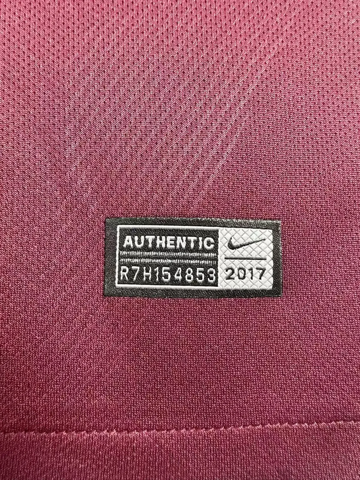 2017-18 Barcelona Away Retro Jersey