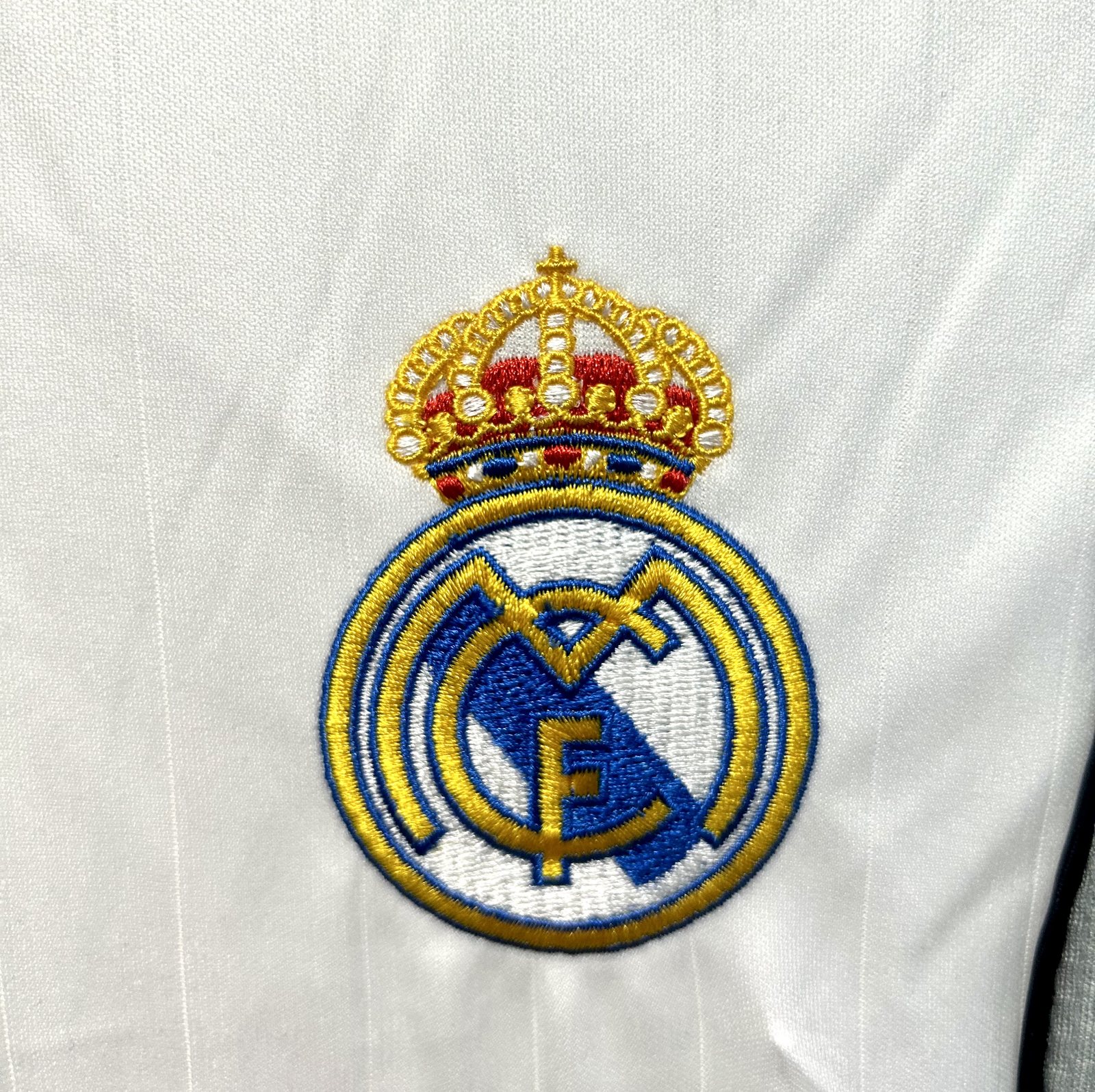 1998-00 Real Madrid Home Retro Jersey