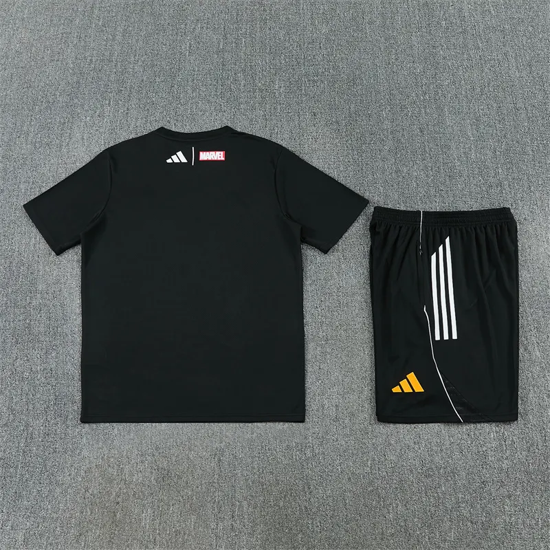 2025-26 Real Madrid Black Short-Sleeve Training Jersey