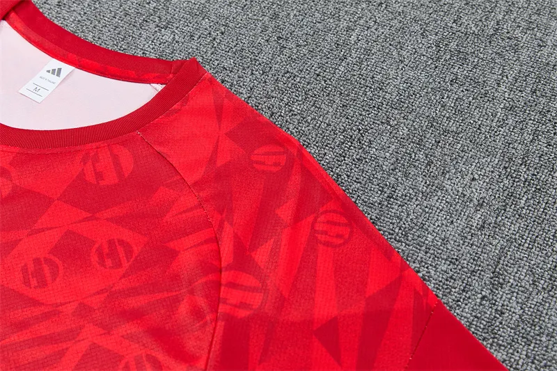 2026-27 Liverpool Red Short-Sleeve Training Kit
