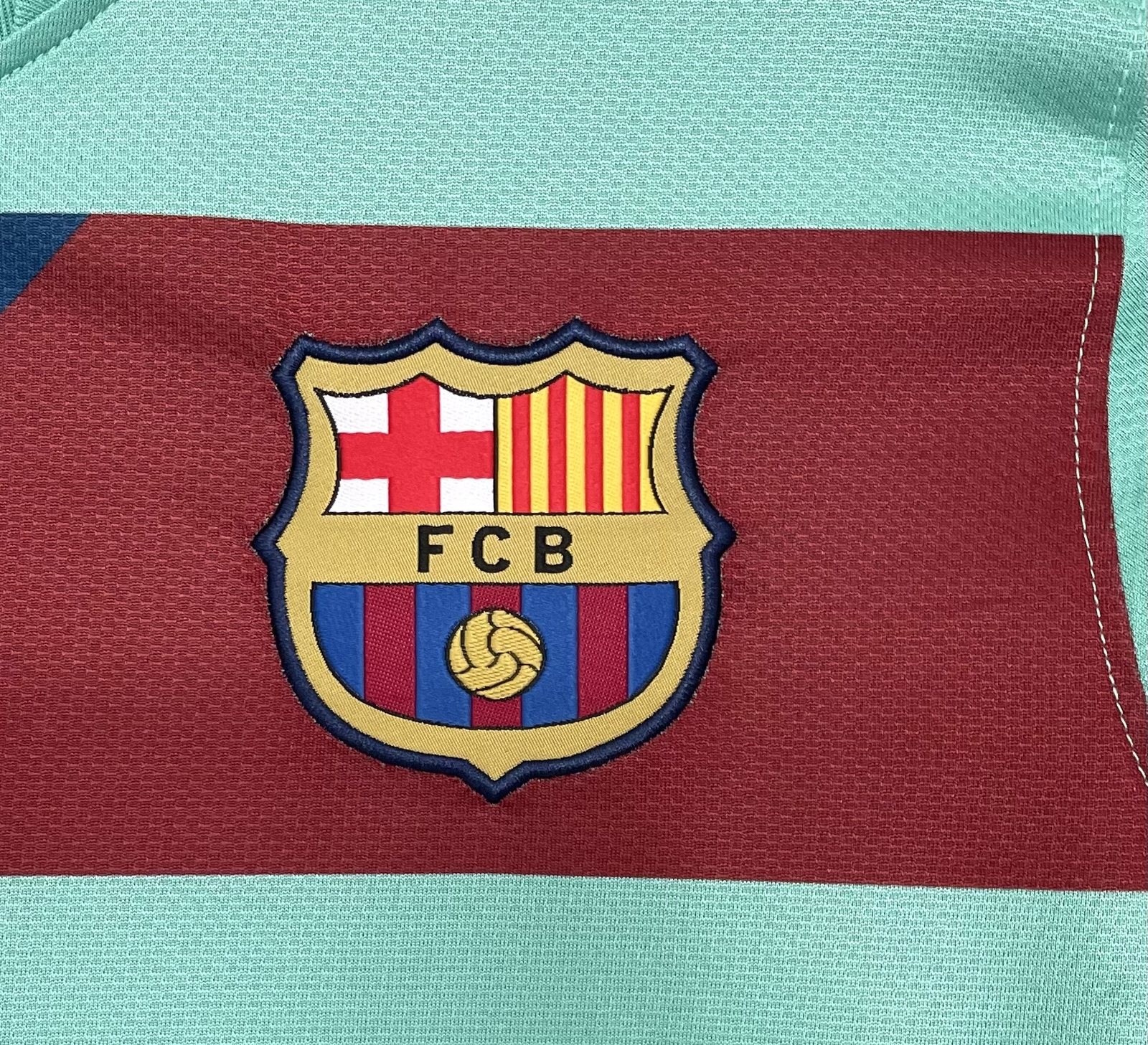 2010-11 Barcelona Away Long-Sleeve Retro Jersey