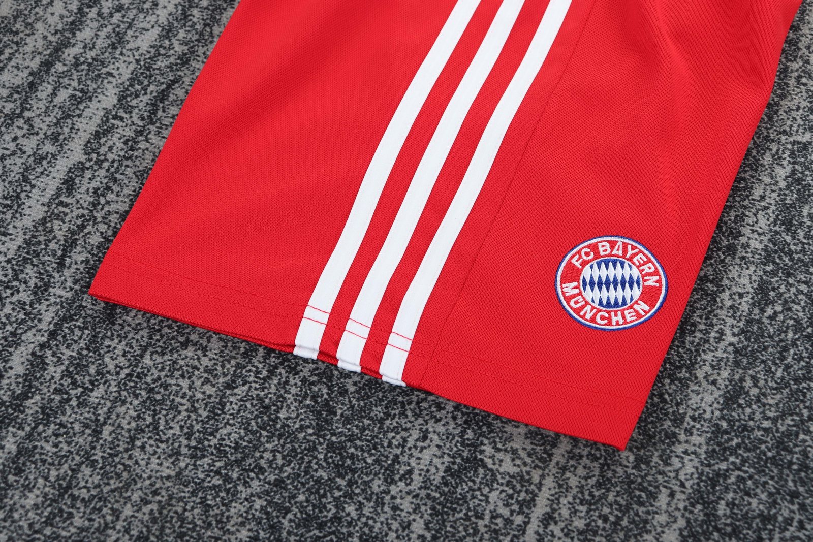 2001-02 Bayern Munich Home Jersey - Kids