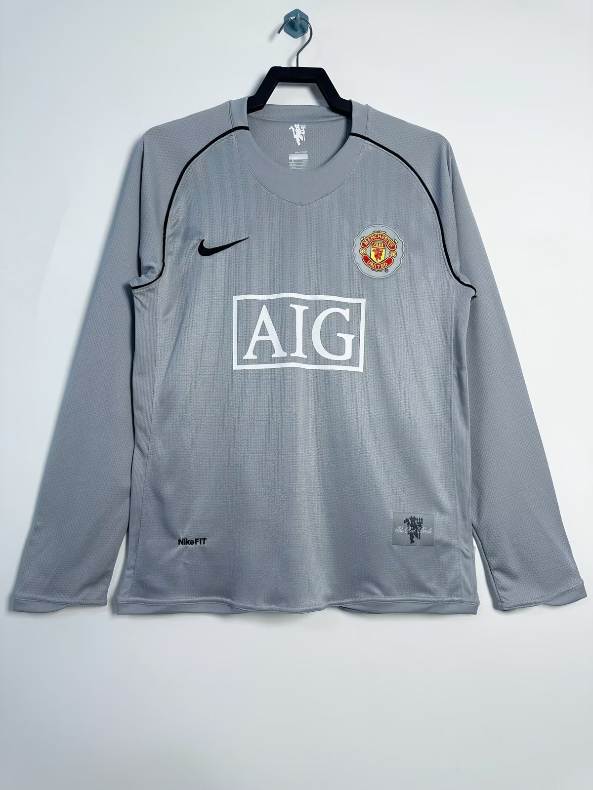2007-08 Manchester United Goalkeeper Retro Long-Sleeve Jersey