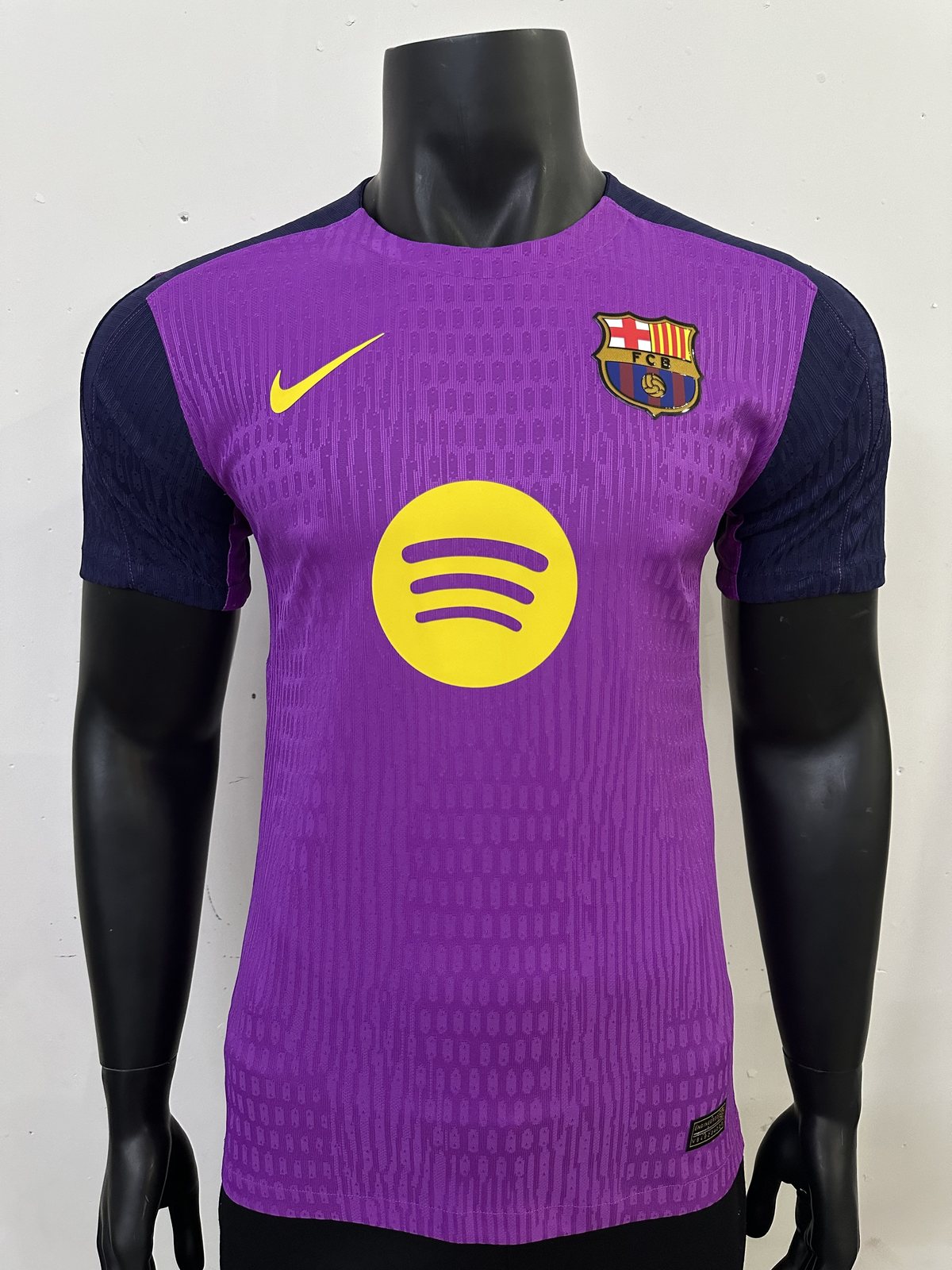 2025-26 Barcelona Purple Training Jersey - Player Version