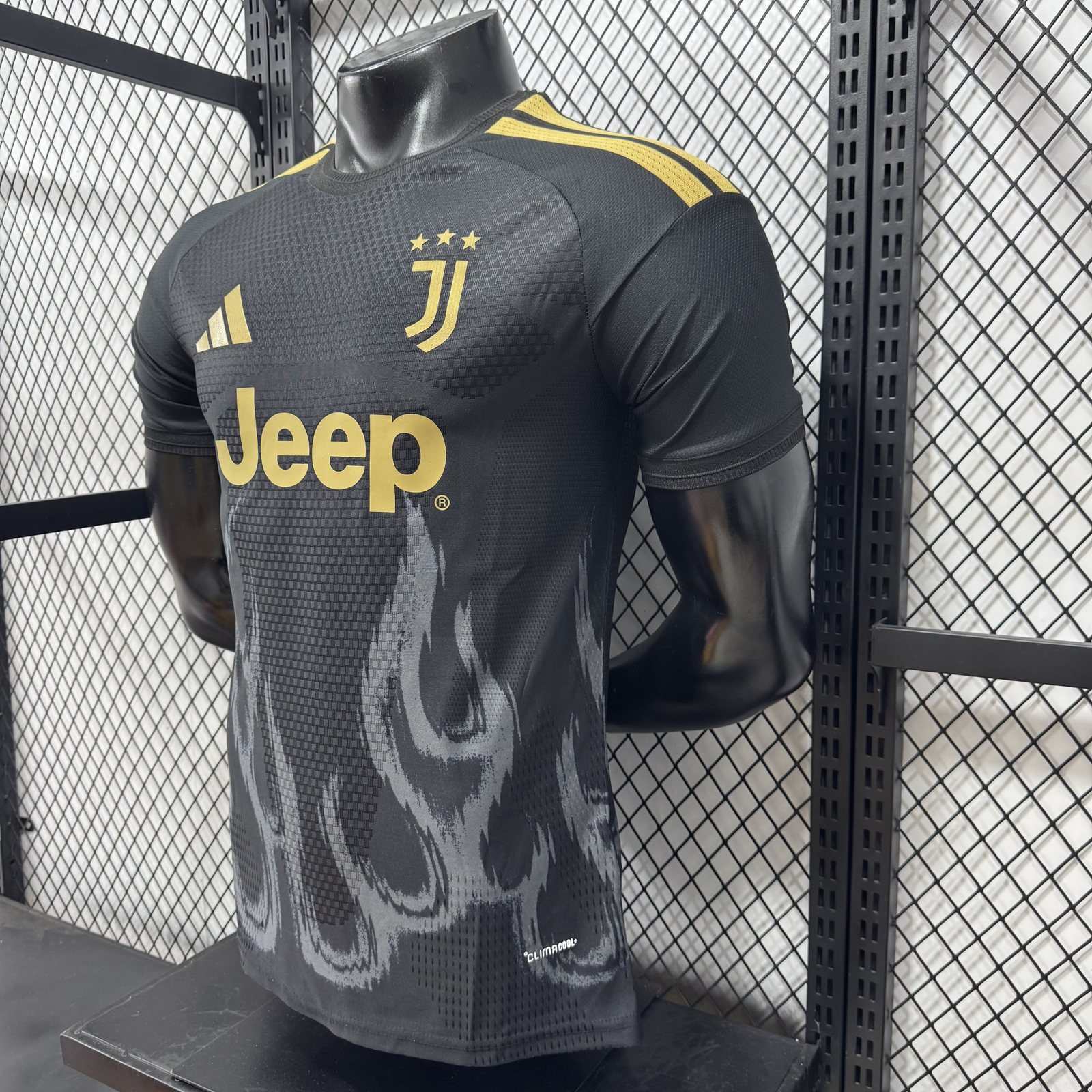 2026-27 Juventus Training Jersey - Player Version