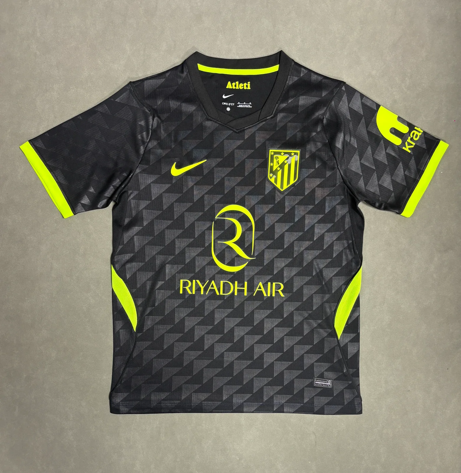 2026-27 Atlético Madrid Away Jersey – Fan Version