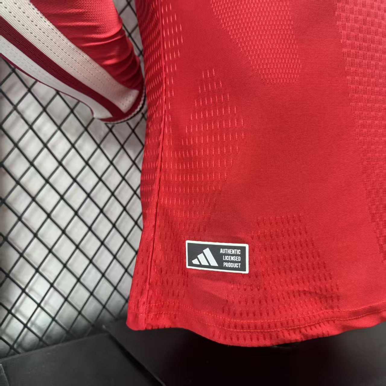 2026-27 Manchester United Home Long-Sleeve Jersey - Player Version