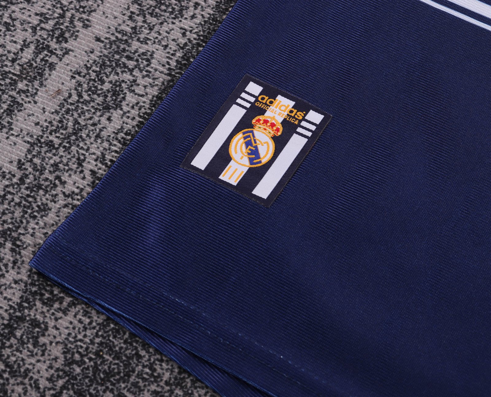 1998-99 Real Madrid Away Jersey – Kids'
