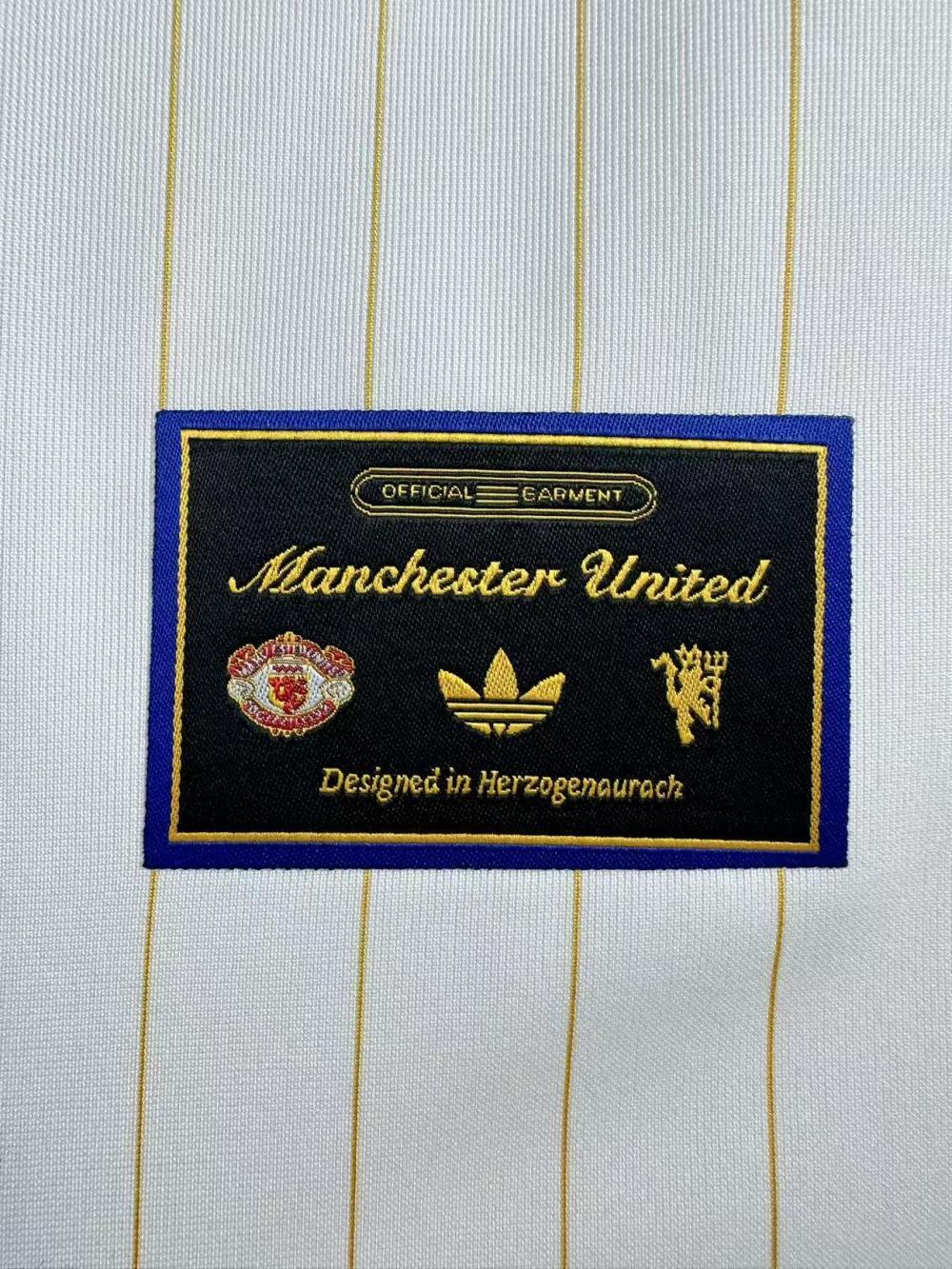 2025-26 Manchester United Cultural Retro Short-Sleeve Jersey