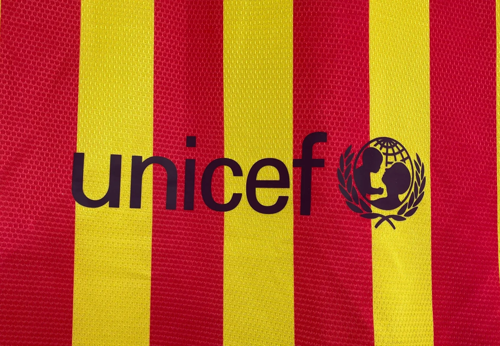 2013-14 Barcelona Away Retro Jersey