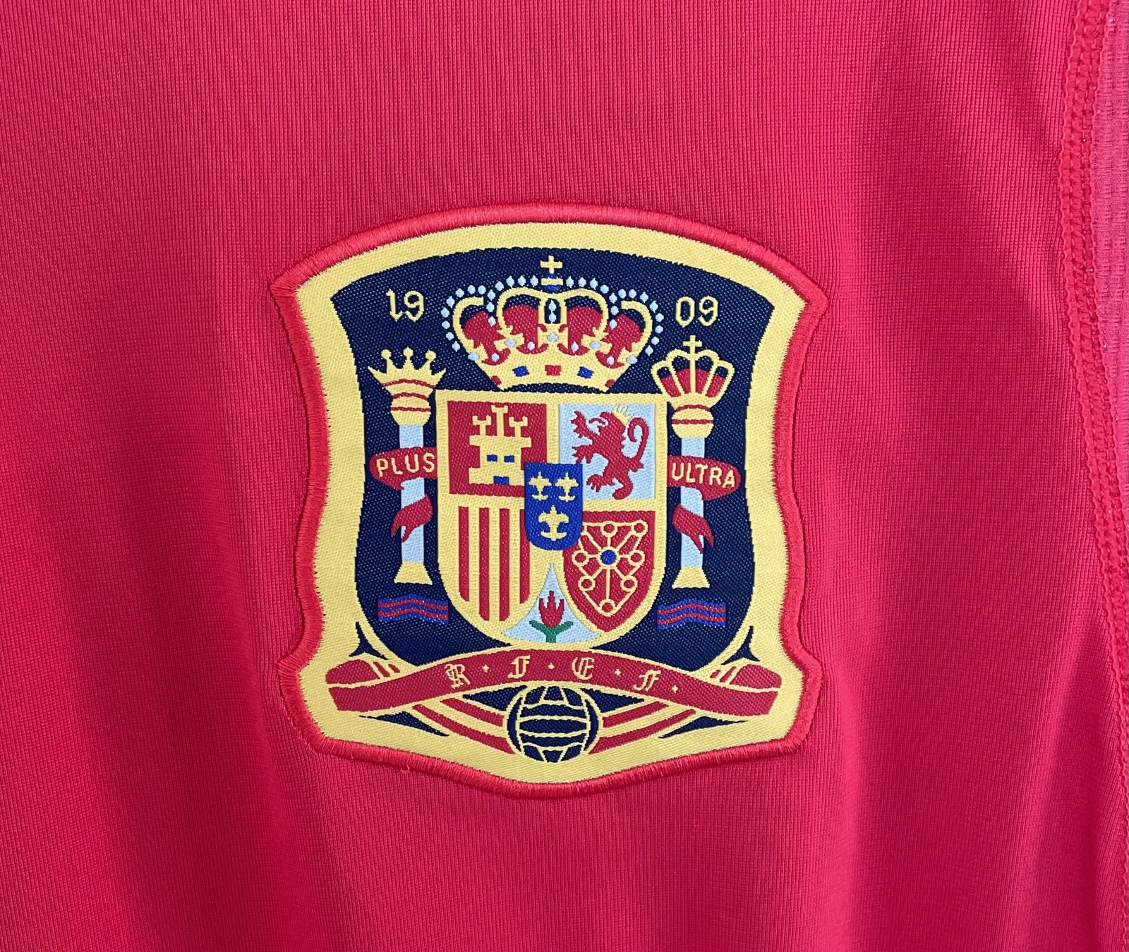 2010 Spain Home Retro Jersey