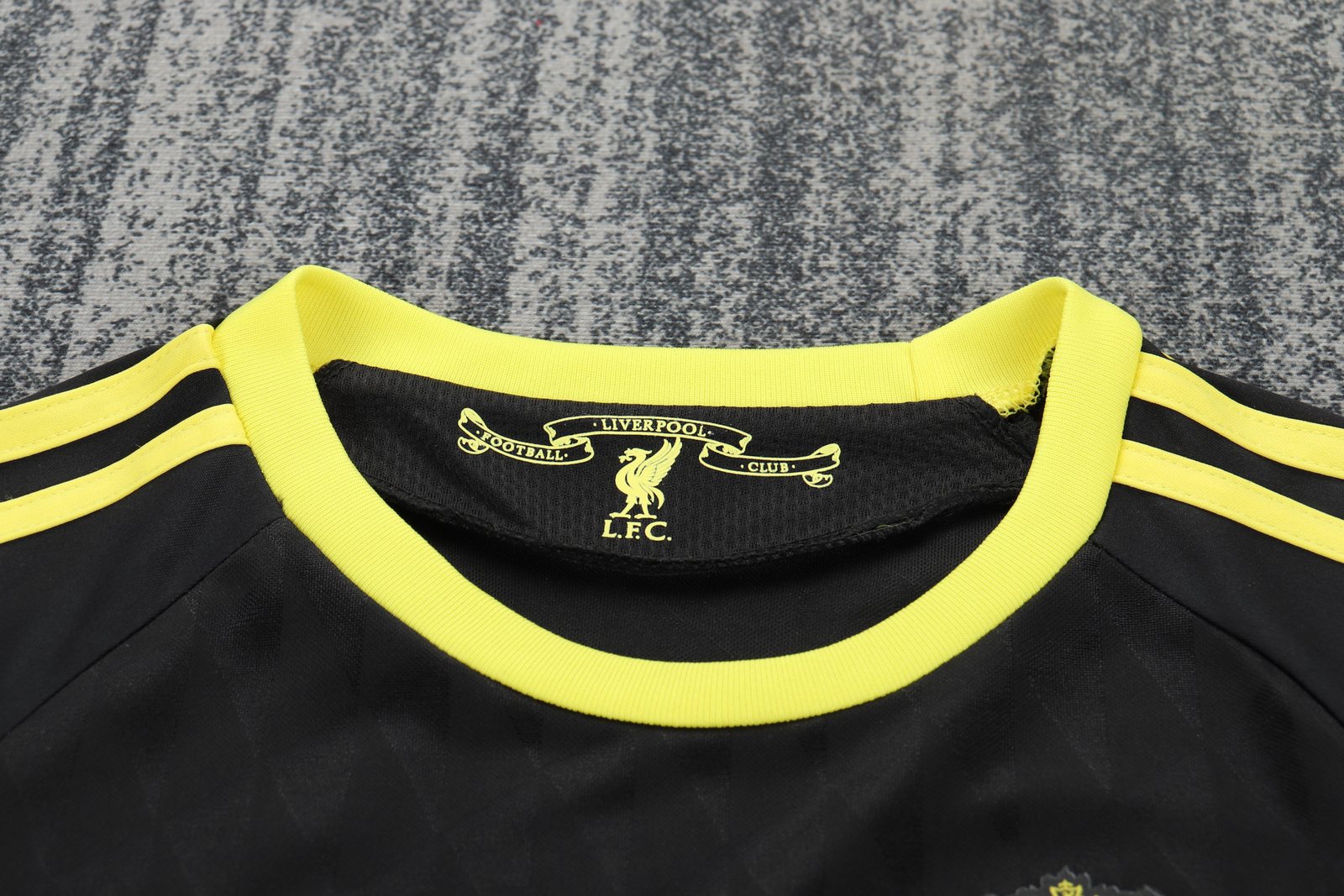 2010-11 Liverpool Second Away Retro Kit - Children's