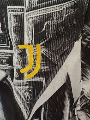 2026-27 Juventus Commemorative Jersey - Fan Edition