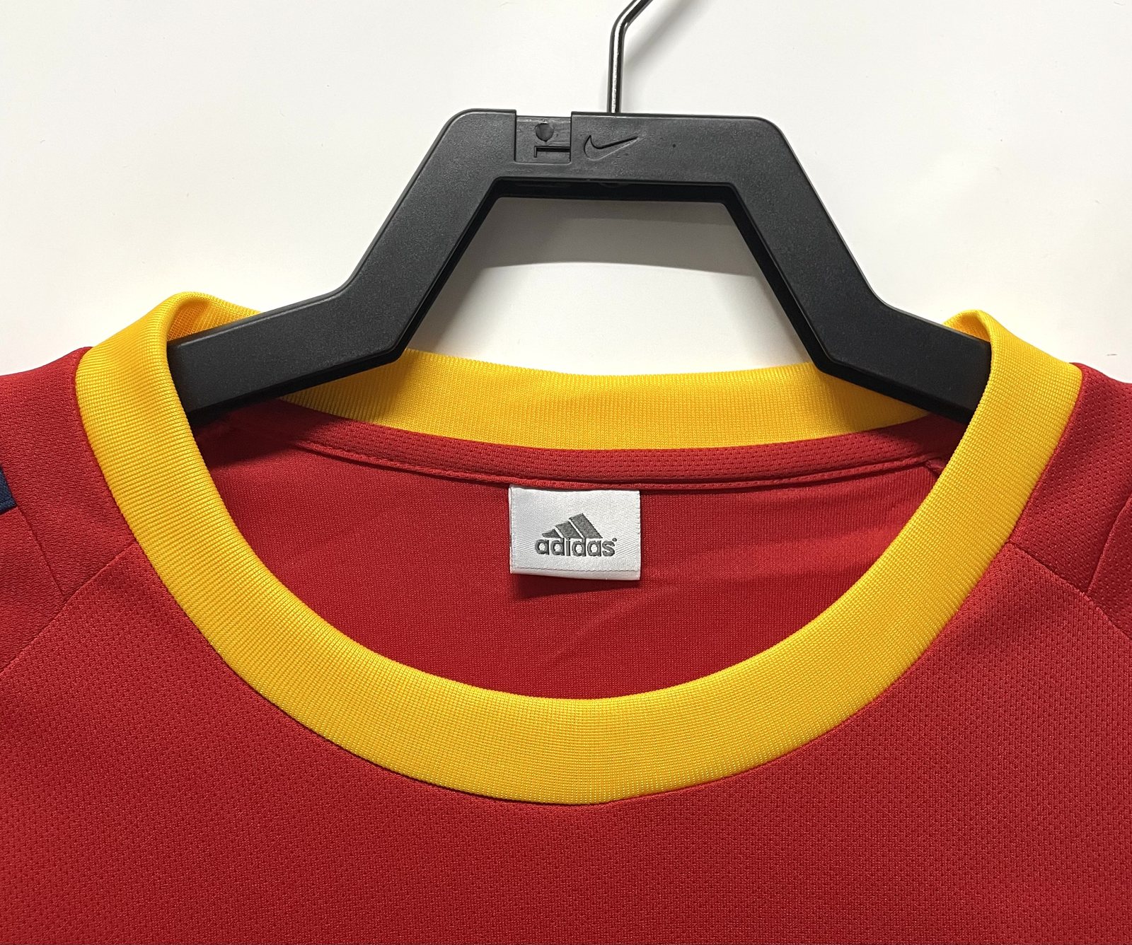 2002 Spain Home Retro Jersey