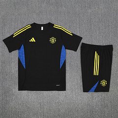 2025-26 Manchester United black short-sleeved training jersey