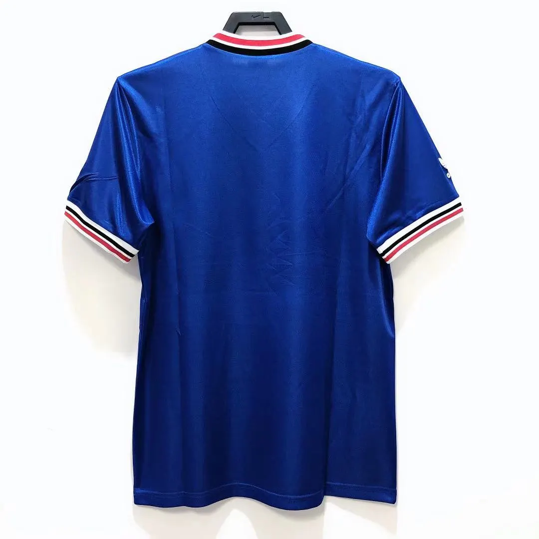 1985 Manchester United away retro jersey