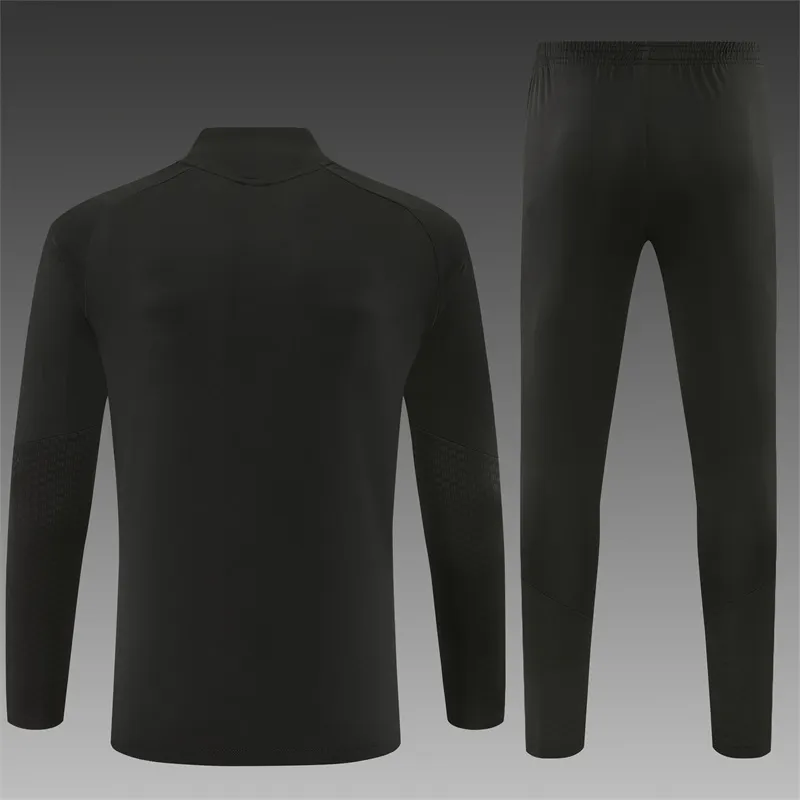 2026-27 Manchester United Black Half-Zip Training Jersey