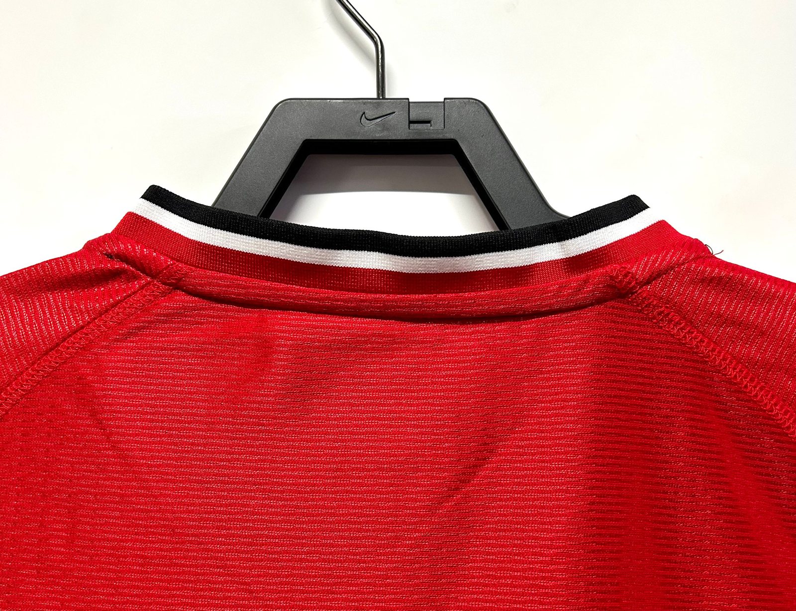 2000-02 Manchester United Home Retro Jersey