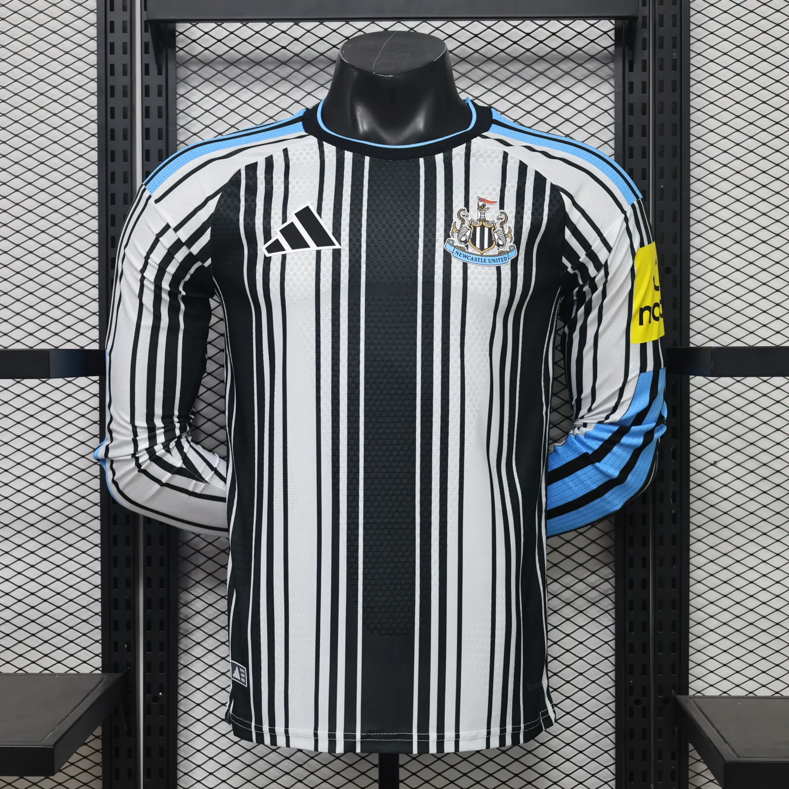 2026-27 Newcastle United Home Long-Sleeve Jersey - Player Version