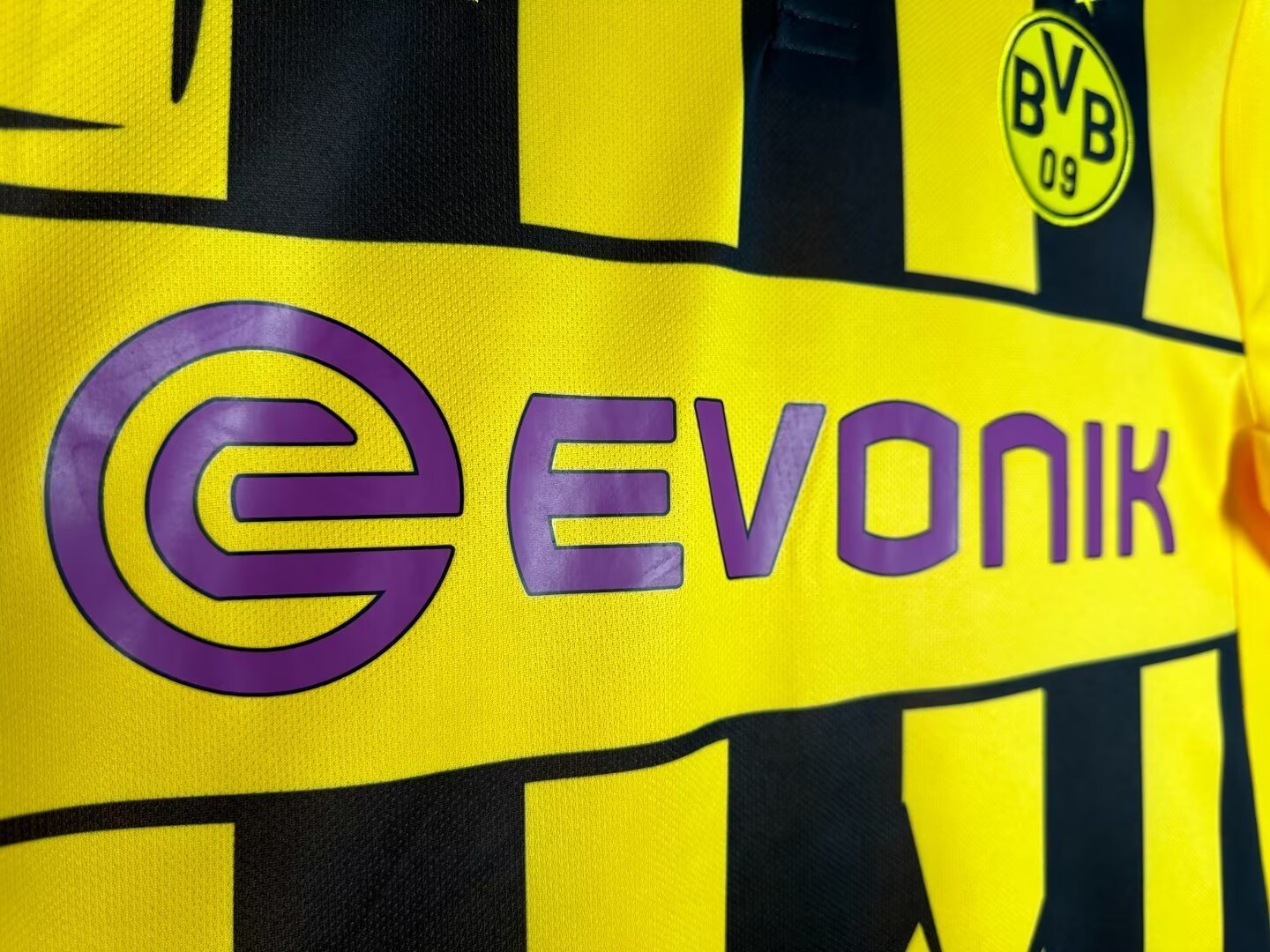 2012-13  Dortmund Home Retro Jersey