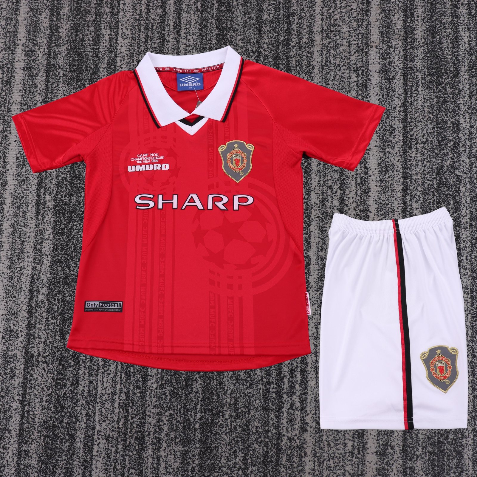 1999-00 Manchester United Home Retro Jersey - Kids