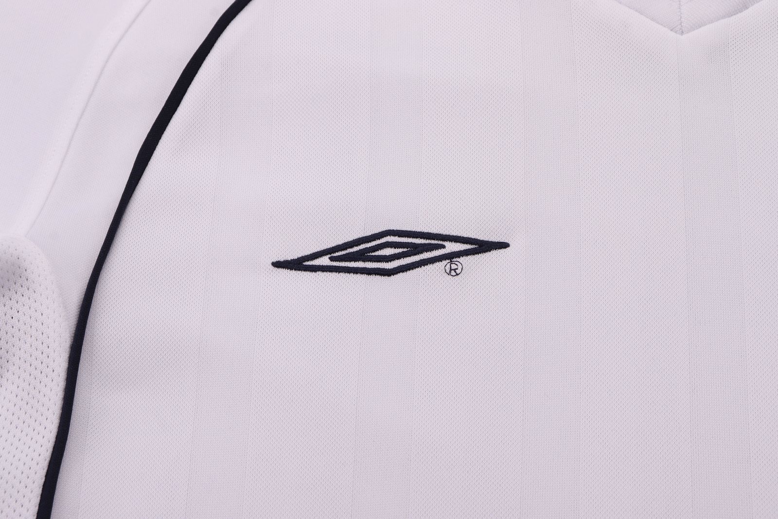 2002 England Home Retro Shirt – Kids