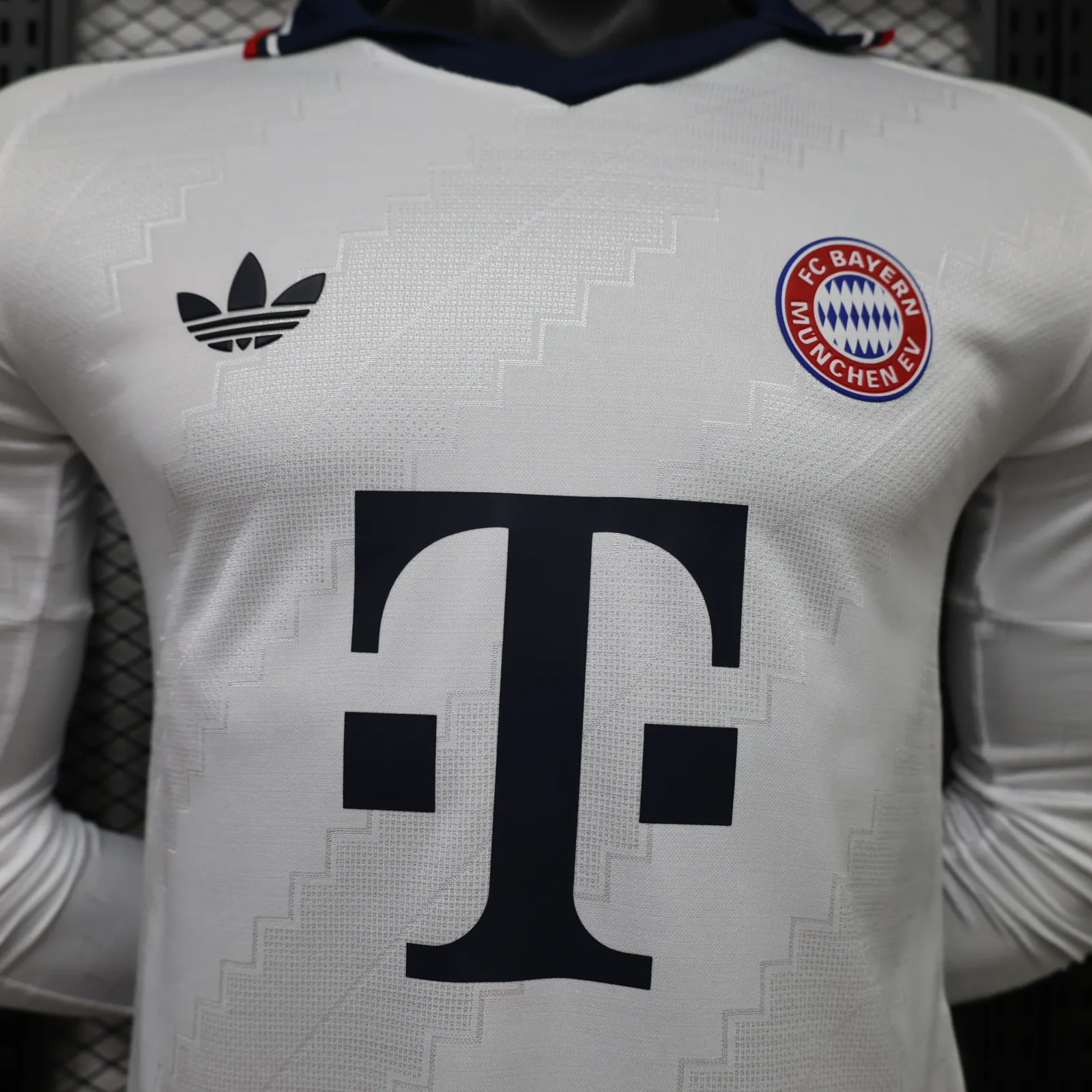 2026-27 Bayern Munich Away Long-Sleeve Jersey - Player Version