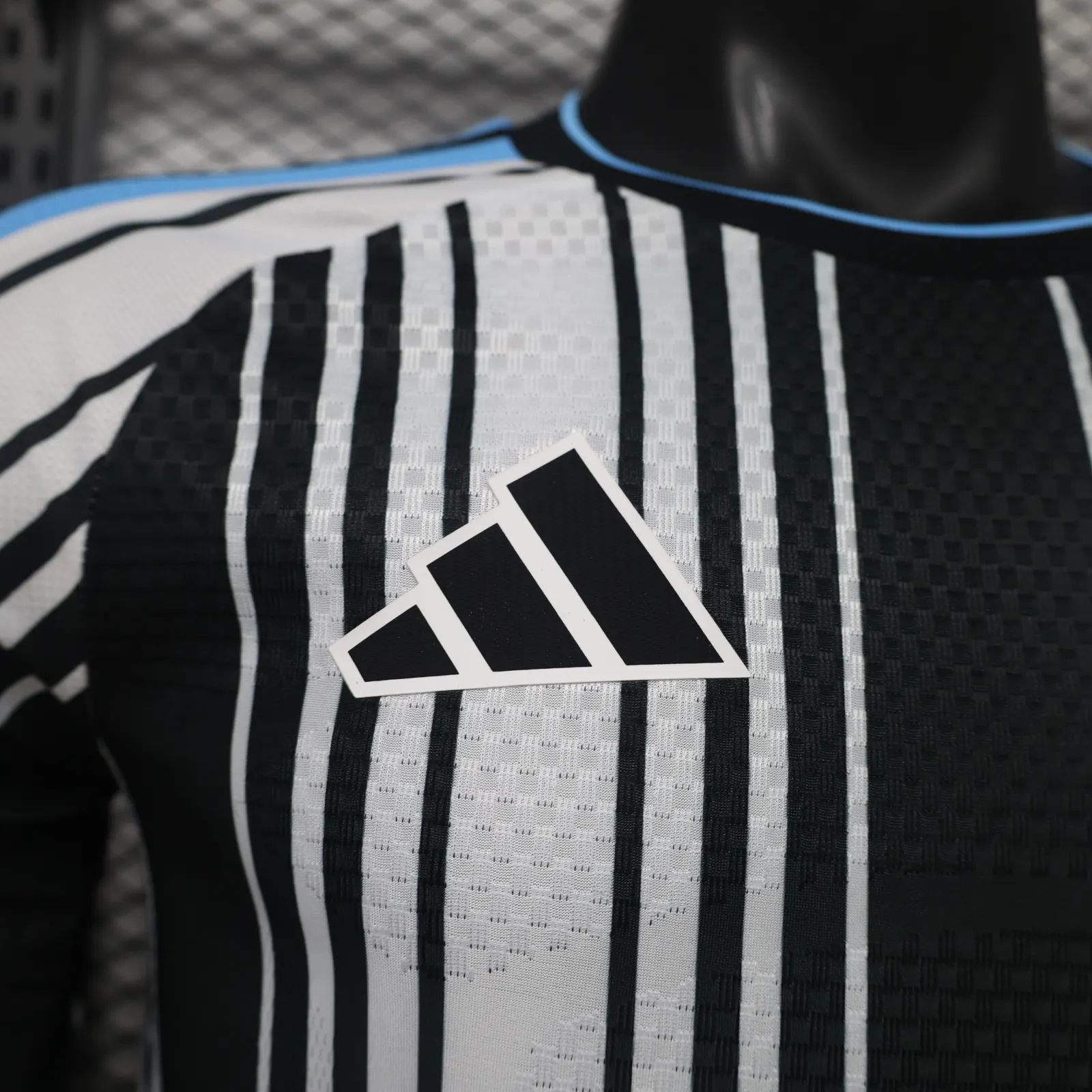 2026-27 Newcastle United Home Long-Sleeve Jersey - Player Version